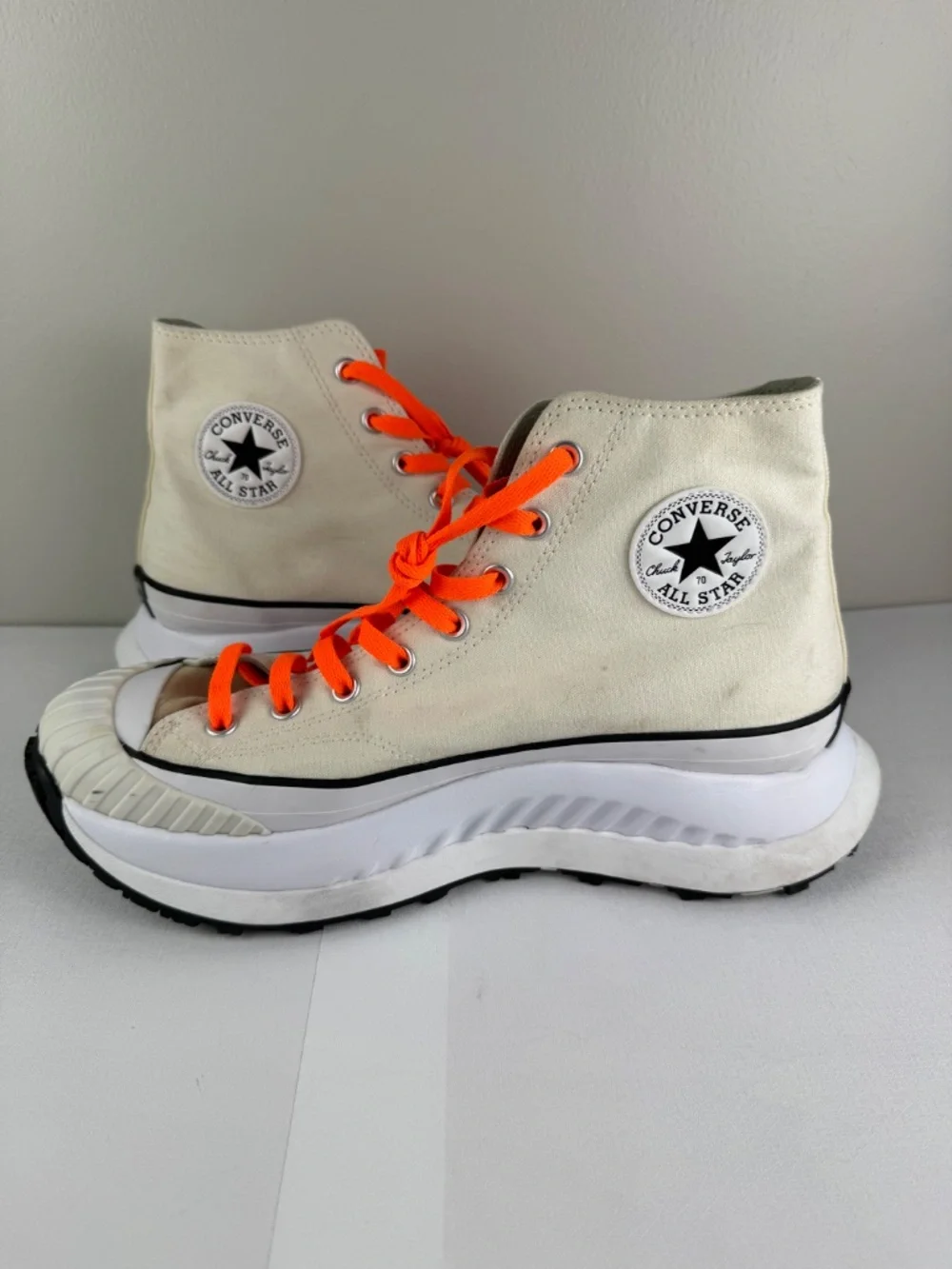 Converse Athletic Shoes Sneakers for Men - Picture 7 of 10